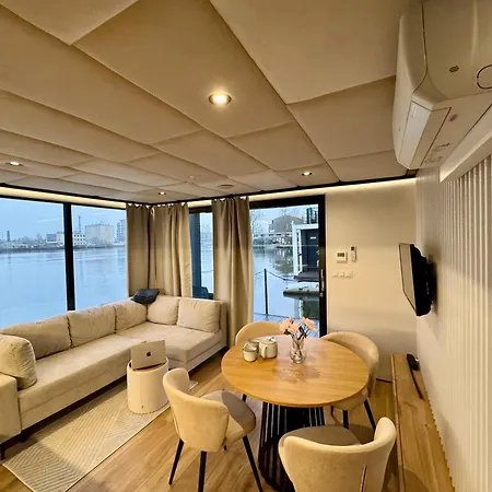 Aqua Loft Lux Houseboat & Waterfront *