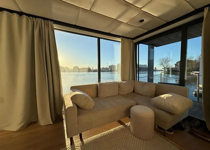 Apartament Aqua Loft Lux Houseboat & Waterfront *