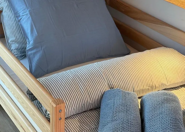 Aqua Loft Lux Houseboat & Waterfront